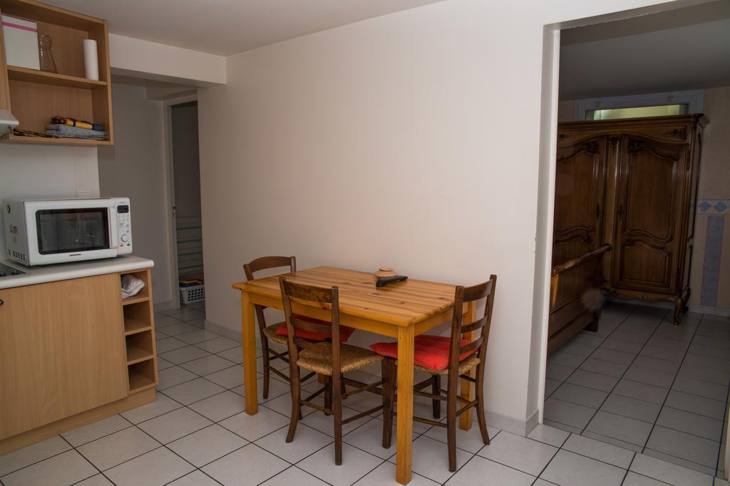 Entre Lac Et Montagne Veyrier-du-Lac Room photo